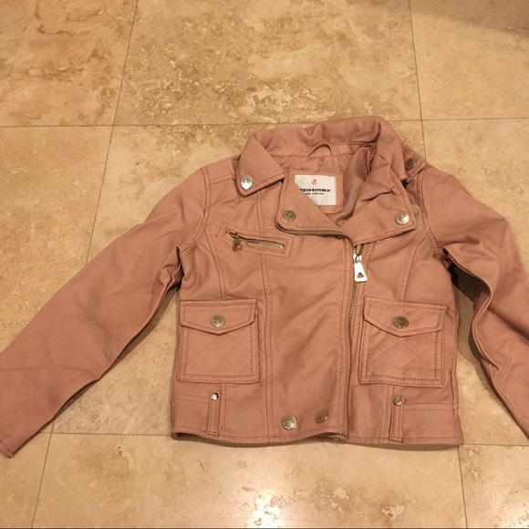 🌸SALE🌸Urban Republic- faux leather jacket - Picture 8 of 8